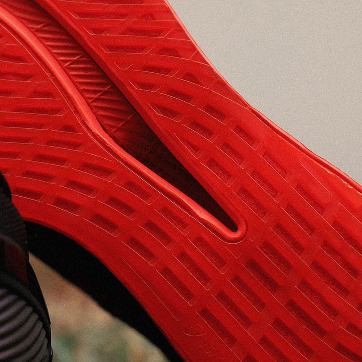 Asics FrontRunner